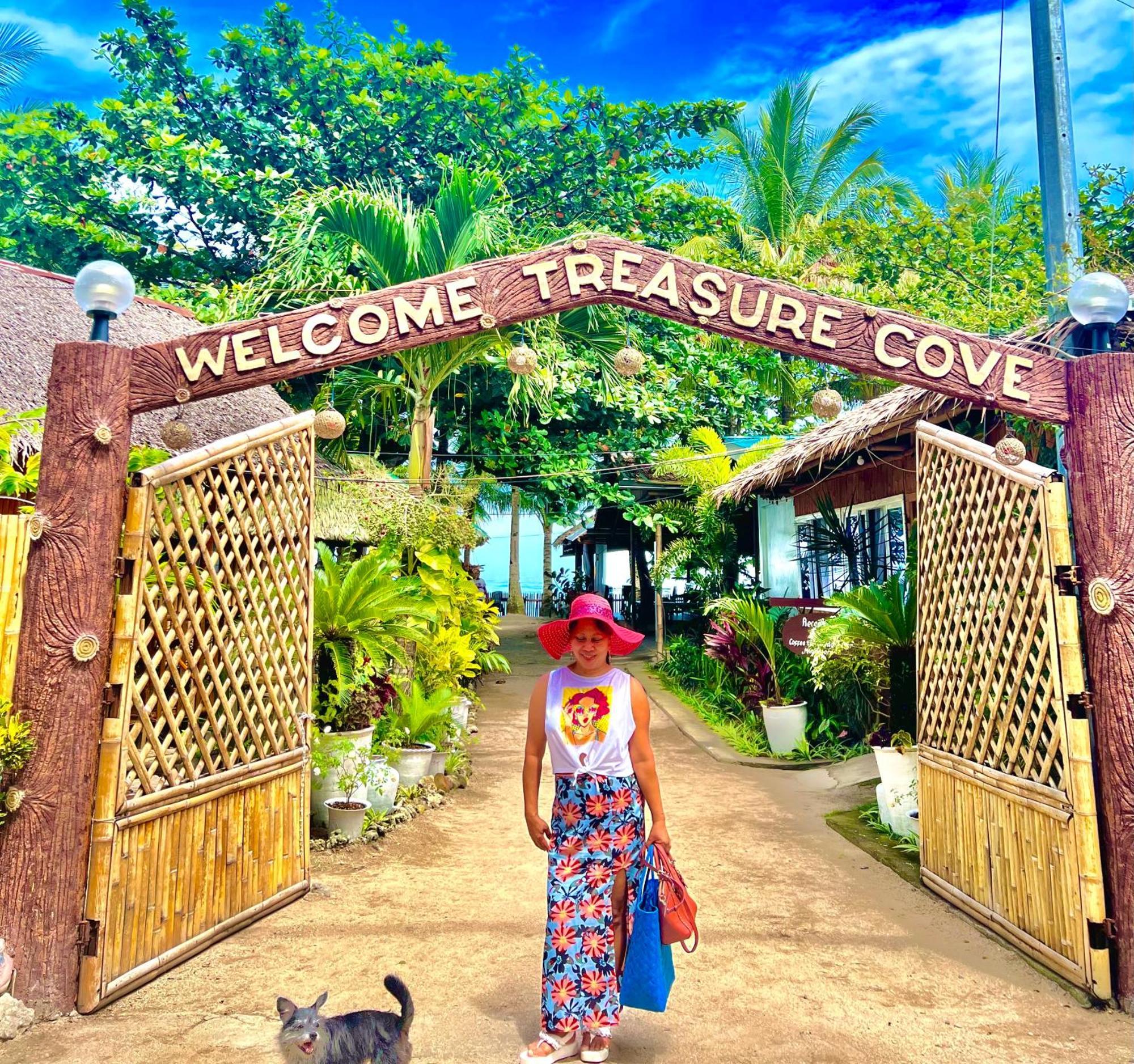 Treasure Beach Resort Carles Eksteriør billede