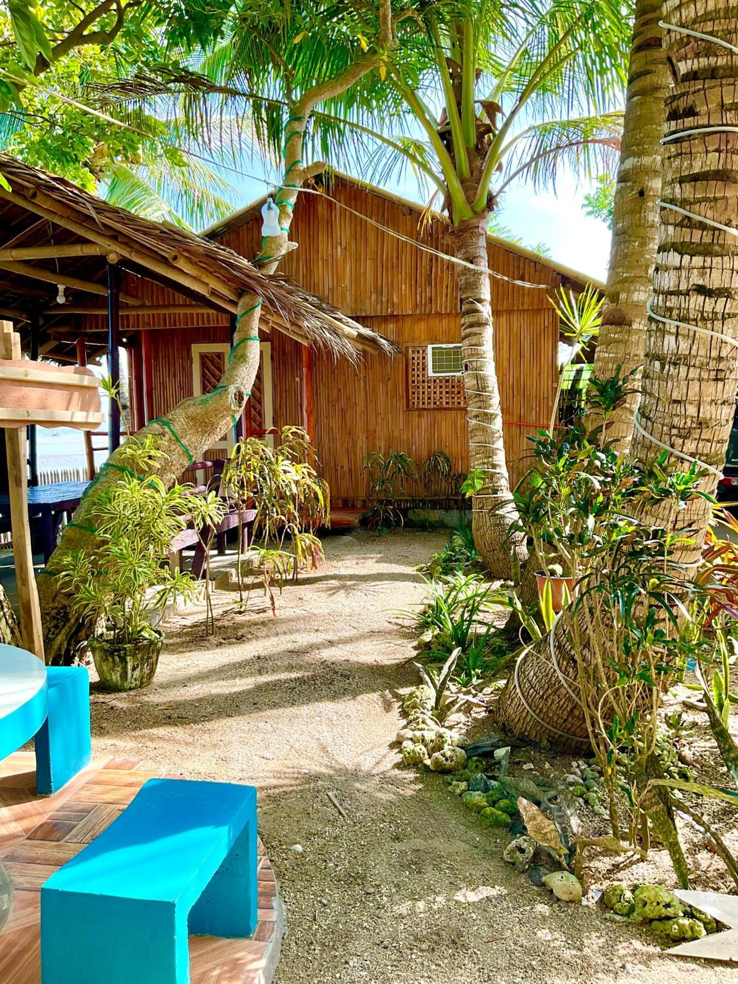 Treasure Beach Resort Carles Eksteriør billede