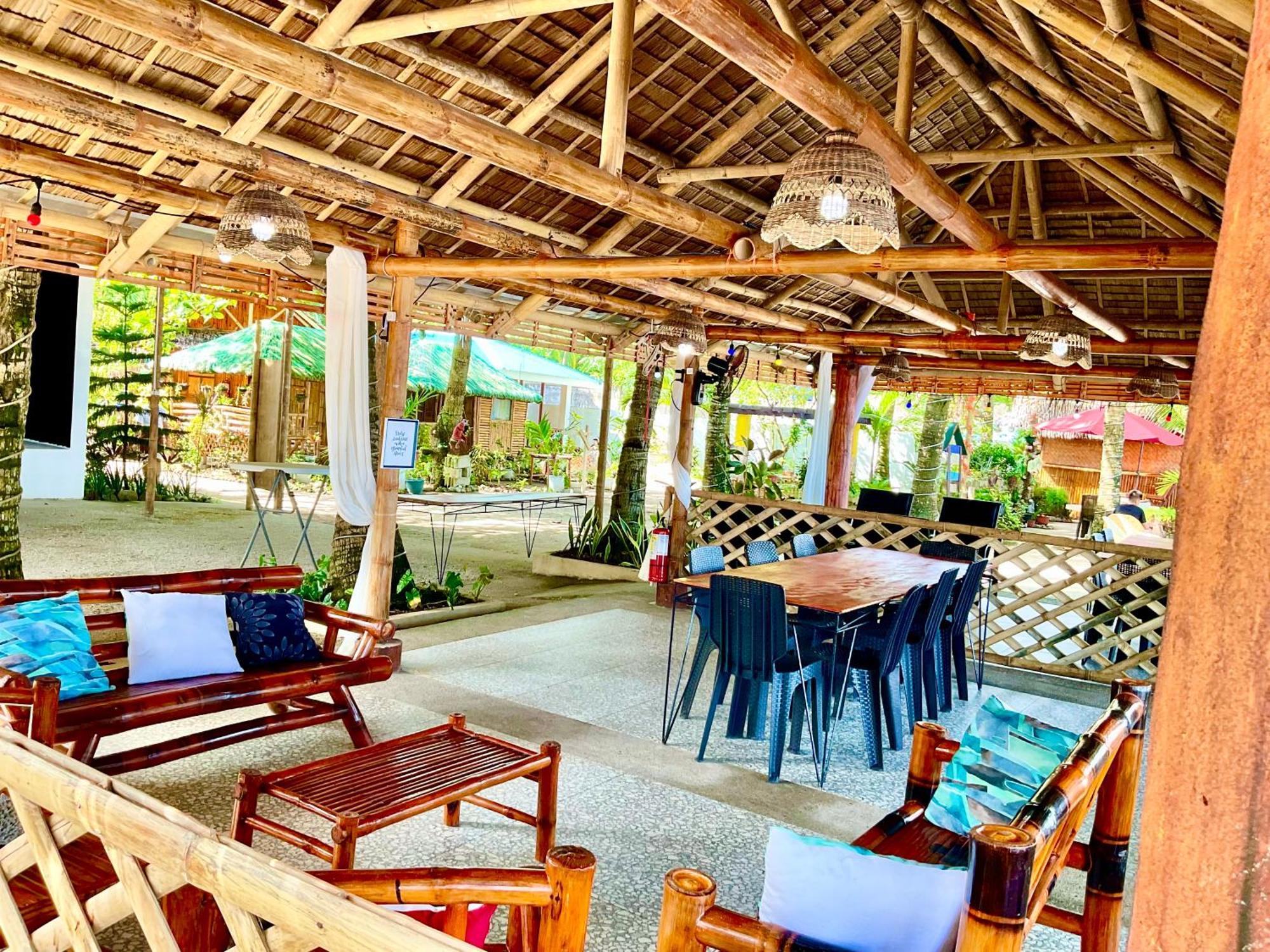 Treasure Beach Resort Carles Eksteriør billede