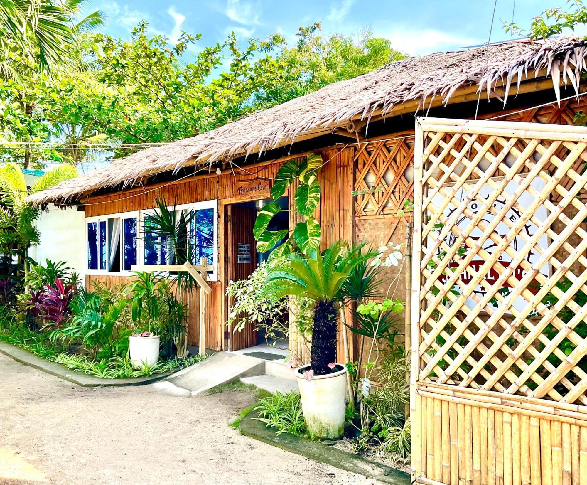 Treasure Beach Resort Carles Eksteriør billede