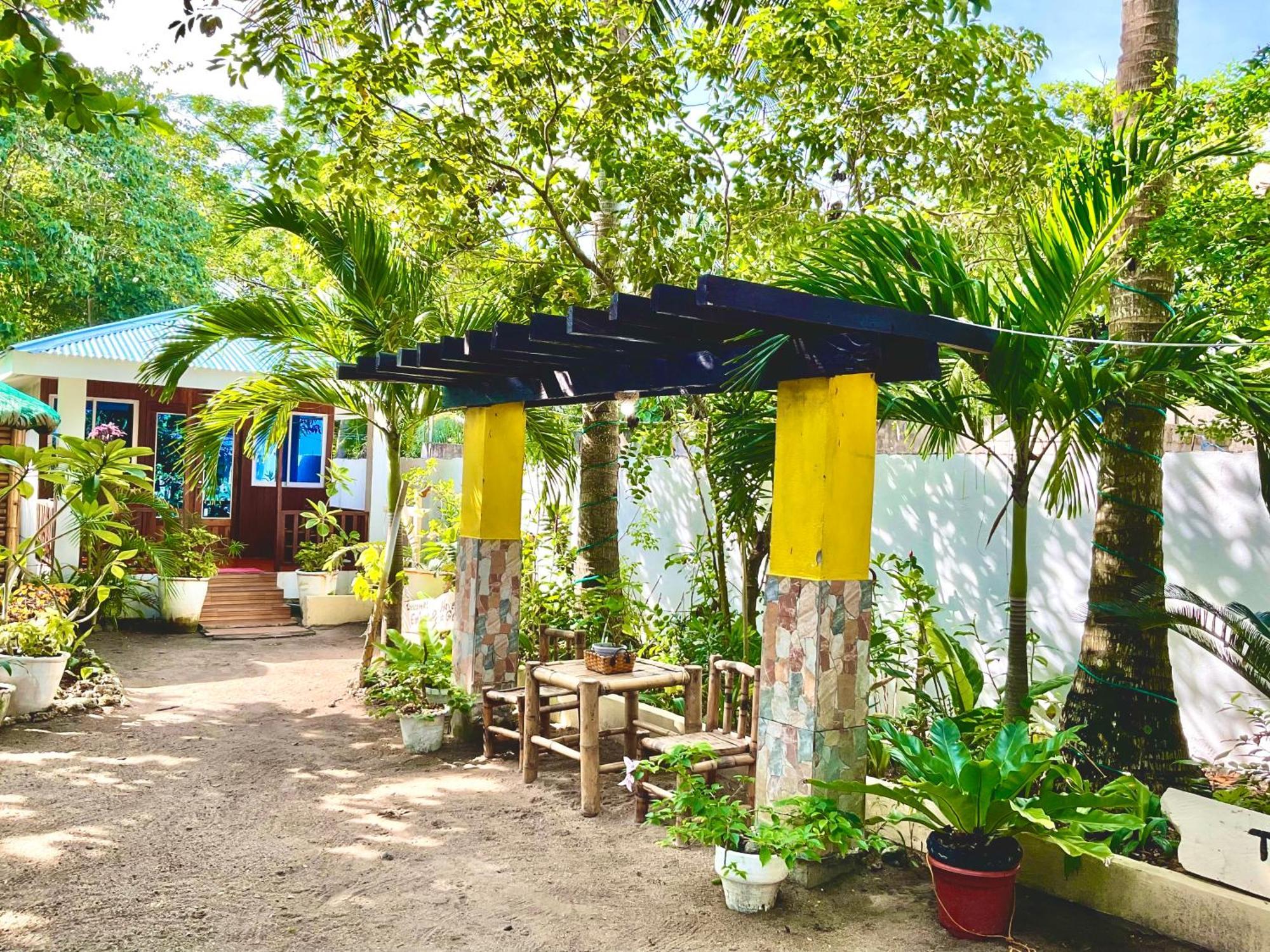 Treasure Beach Resort Carles Eksteriør billede