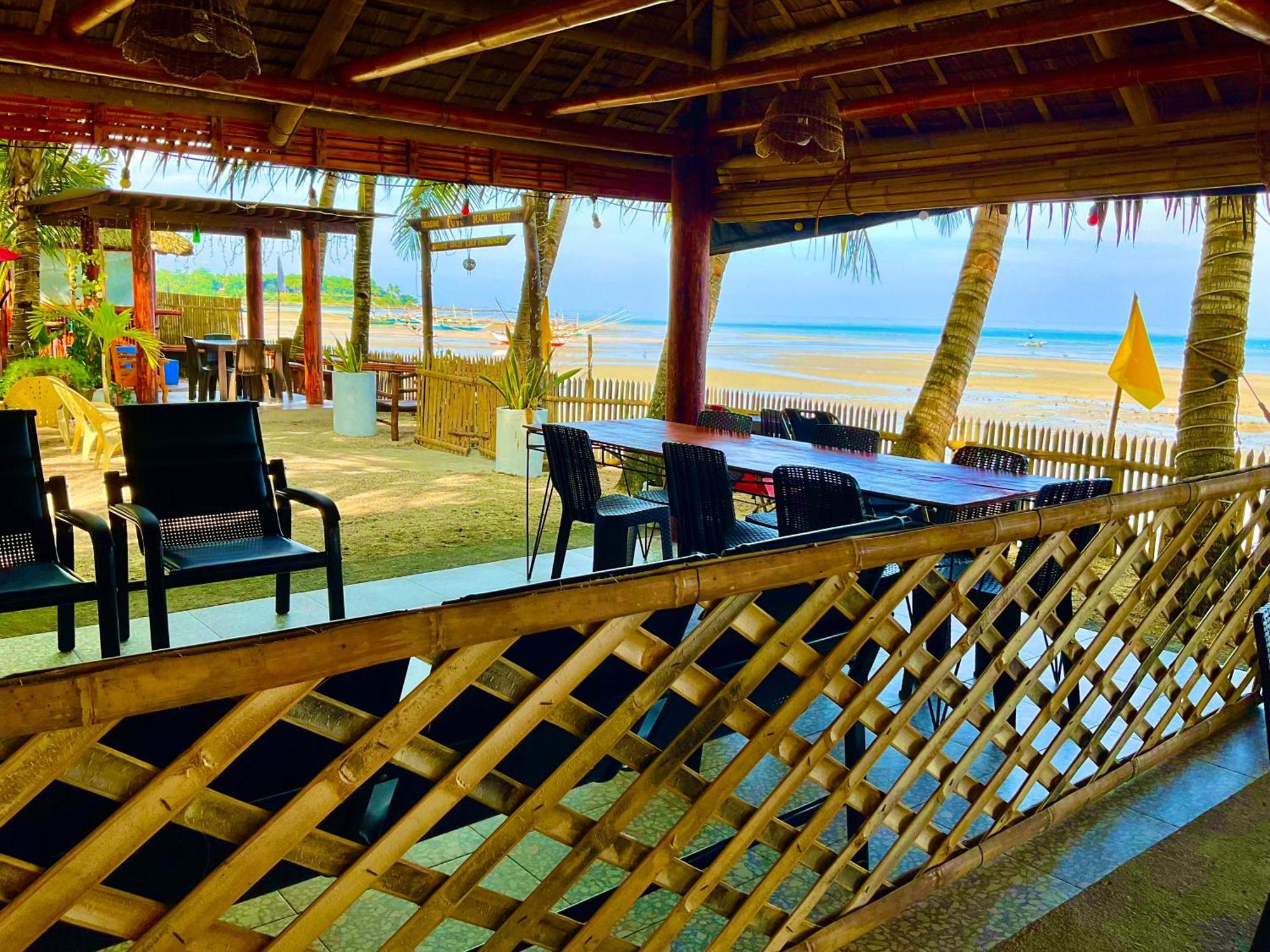 Treasure Beach Resort Carles Eksteriør billede
